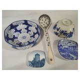 Asst Blue/White Ceramic Lot