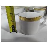 Royal Gallery Gold Buffet China Set (47pc)