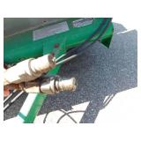 Cushman TD 2000 Top Dresser