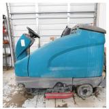 Tennant T16 Floor Scrubber