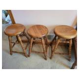 Set of 3 Oak Wooden Bar Stools with Turned Legs