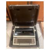 Smith-Corona Ultrasonic Electric Typewriter in Carrying Case