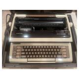 Smith-Corona Ultrasonic Electric Typewriter in Carrying Case