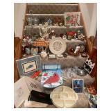 Collection of Assorted Vintage and Decorative Home Goods