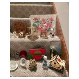 Collection of Assorted Vintage and Decorative Home Goods