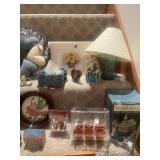 Large Collection of Vintage Home Decor Items