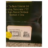 Charming Tails and Boyd