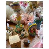 Easter Decoration Collection: Bunnies, Eggs, and More