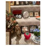 Collection of Vintage Decorative Items and Small Home Accessories