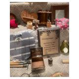 Collection of Miscellaneous Household and Decor Items