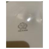 Hand-painted Japanese Porcelain Dinnerware