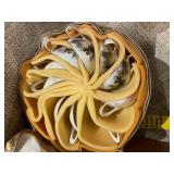 Hand-painted Japanese Porcelain Dinnerware