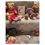 Collection of Vintage Toys, Games, and Figurines