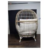 Egg-Shaped Outdoor Patio Chair with Cushions