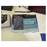 Large Lot of Vintage Radios - Works!