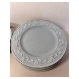 Enesco Country Gate Ivy Dinner plates and Salad Plates