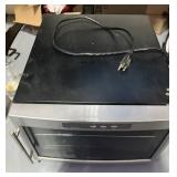 Emerson 8-Bottle Wine Cooler Thermal Glass Door