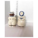 Vintage Pair of Shawnee Dutch Boy and Girl Salt and Pepper