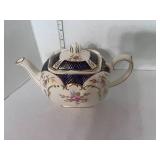 Beautiful Sadler England Tea Pot
