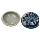 Blue and White Porcelain Sake cup 2", Chinese Qing Dynasty porcelain box and cover, 1.25", Desktop Porcelain Vase 2.25"