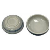 Blue and White Porcelain Sake cup 2", Chinese Qing Dynasty porcelain box and cover, 1.25", Desktop Porcelain Vase 2.25"