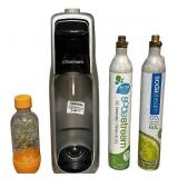 Soda Stream machine w/ 2 CO2 canisters and 1 bottle