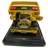 1:18 yellow Ferrari F40 diecast model car
