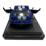 1:24 scale die-cast model White and Blue 1996 Dodge Viper GTS Coupe by Bburago