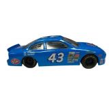1:24 Bobby Hamilton STP scale 1996 Racing Champions #43