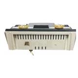 vintage RCA Victor Model 3-RD-69 tube radio alarm clock