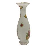 Royal Albert, Old Country Roses Bud Vase 7 1/2" Tall Bone China England