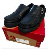 Billy Footwear Size 9 Black Laceless Oxford