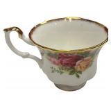 Royal Albert Old Country Roses 8 Piece Tea Sea