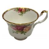 Royal Albert Old Country Roses 8 Piece Tea Sea