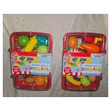 2 baskets of play food