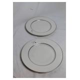 Royal Doulton Argenta Fine China Set - 7 Pieces