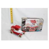 Set of 2 Diecast Model Cars - Campbell