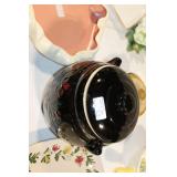 Collection of Vintage Ceramic and Glassware Items