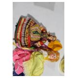 Vintage Collectibles Lot with Figurines and Decor Items