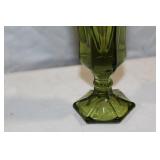 Set of 7 Elegant Vintage Art Glass Vases in Green and Red