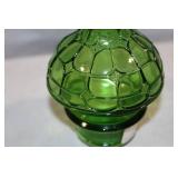 Set of 7 Elegant Vintage Art Glass Vases in Green and Red