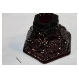 Set of 7 Elegant Vintage Art Glass Vases in Green and Red