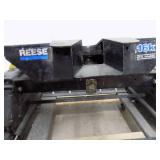 16,000 lbs Reese Slider 5th Wheel