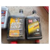 Full Quarts of Assorted Oil