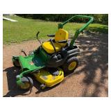 John Deere Z515E ZTRAK Zero-Turn Mower