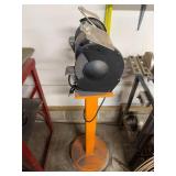 Black & Decker 6-inch Bench Grinder with Stand