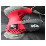 Skil 2.6 Amp Corded Detail Sander with 2X Micro Filter and Dust Carrying Bag