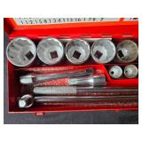 Socket Wrench Set with Reversible Ratchet and Metal Case - complete contents unverified