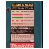 Makita 6095D Cordless 3/8" Drill Set with Battery and Charger in Case