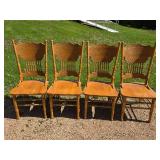 Expandable Oak Dining Table with 4 Matching Chairs